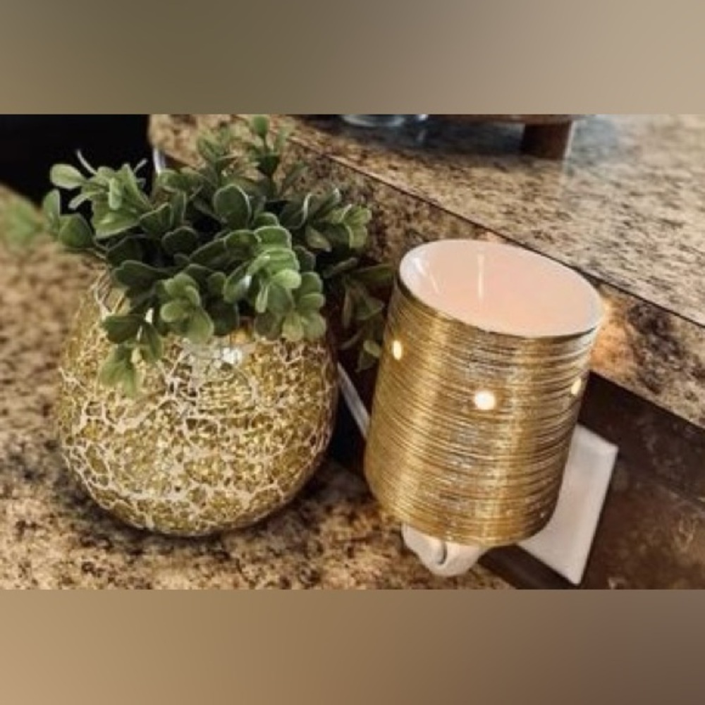 Scentsy Etched Core Gold Mini Plug-in Warmer- New in Box- $25
